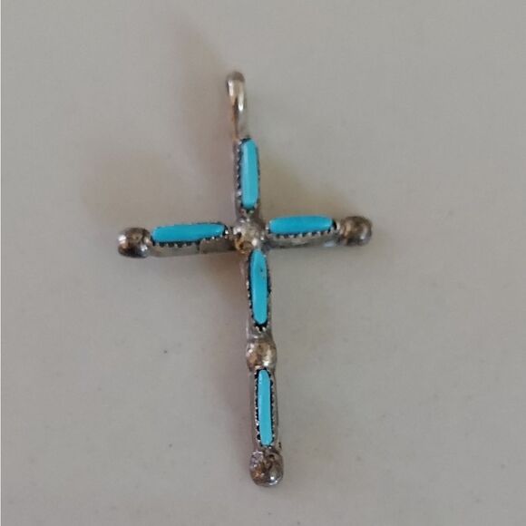 Vintage  Zuni Petite Point Turquoise Cross Pendant Silver Unmarked - Picture 5 of 7